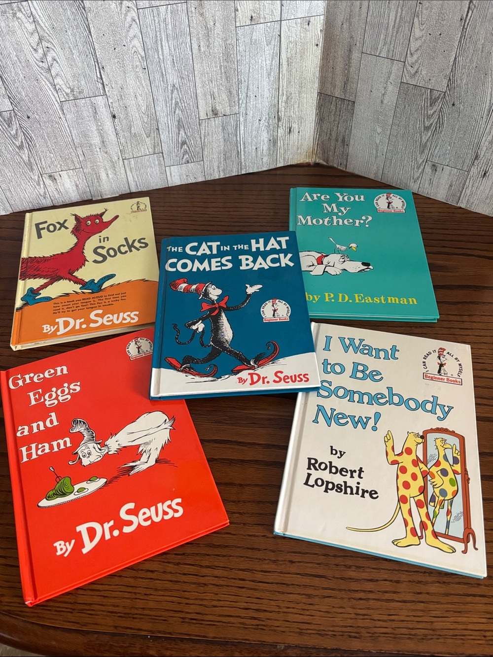Dr. Seuss & Classic Children's Books Lot - 5